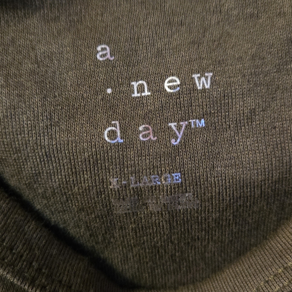 Target Tank Top - Picture 6 of 10